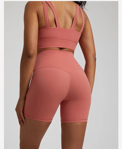 Studio Buttery Soft Seamless Yoga Shorts 6"